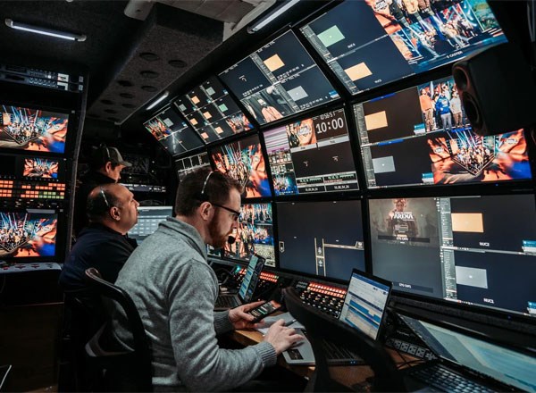 Integrated AV And Live Production Workflows